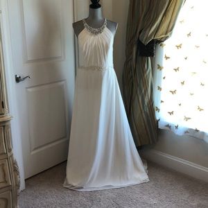 Wedding Gown- Perfect for summer/beach wedding